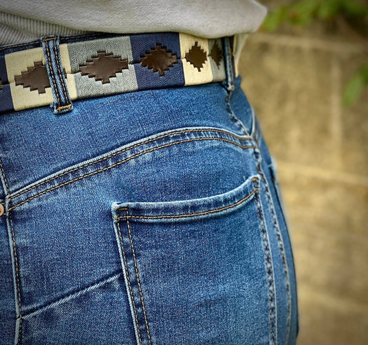 How To Style Ladies' Belts For Different Occasions