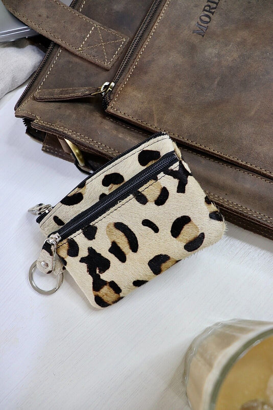 Coin Purse with Key Ring in Full Grain Cow Hide Leather. Style: 11034. Florentino