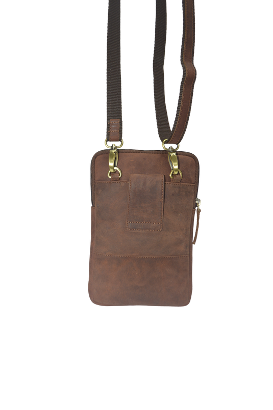Quality Full Grain Hunter Leather Shoulder/Crossbody Bag. Style No: 51019.