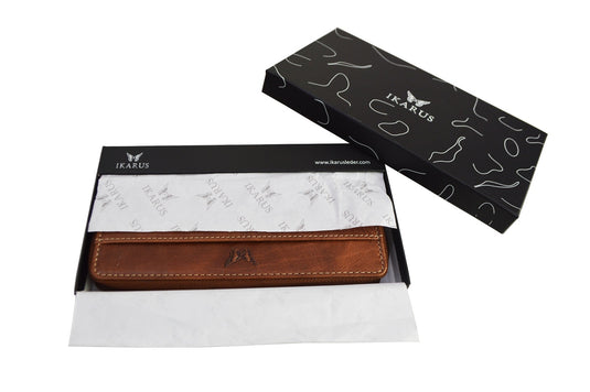 Quality Full Grain Leather Purse. Style: 7009.