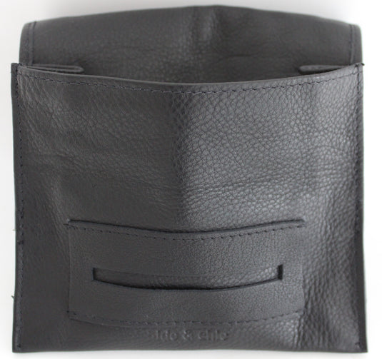 Quality Full Grain Vintage Leather Tobacco Pouch. Colour: Black. Style No: 11032. 50 gram.