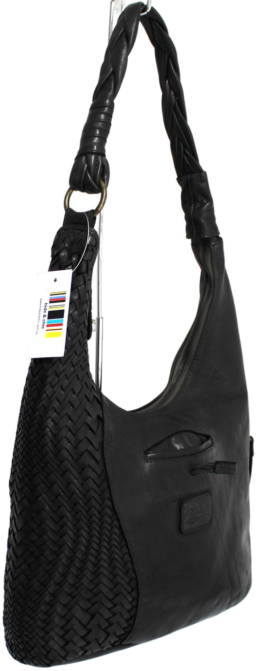 Quality Full Grain Leather Shoulder Bag. Colour: Black. Style No:1815.