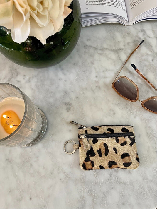 Coin Purse with Key Ring in Full Grain Cow Hide Leather. Style: 11034. Florentino