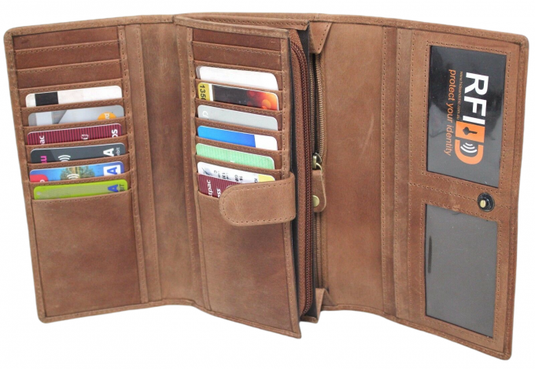 RFID Security Lined Quality Full Grain Leather Purse. 22059. Hide & Chic