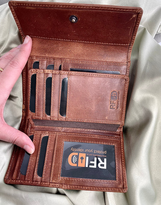 RFID Full Grain Cow Hide Leather Purse. Black, brown, blue or red. Style No 21004 Hide & Chic