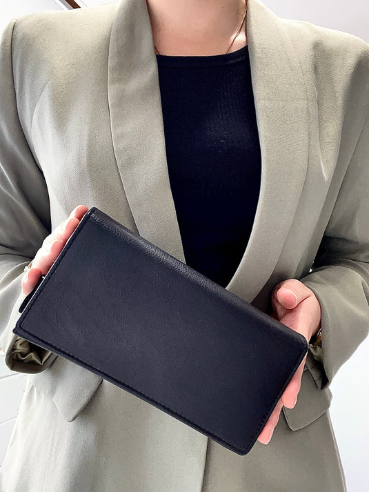 RFID Security Lined Quality Full Grain Leather Purse. 22059. Hide & Chic